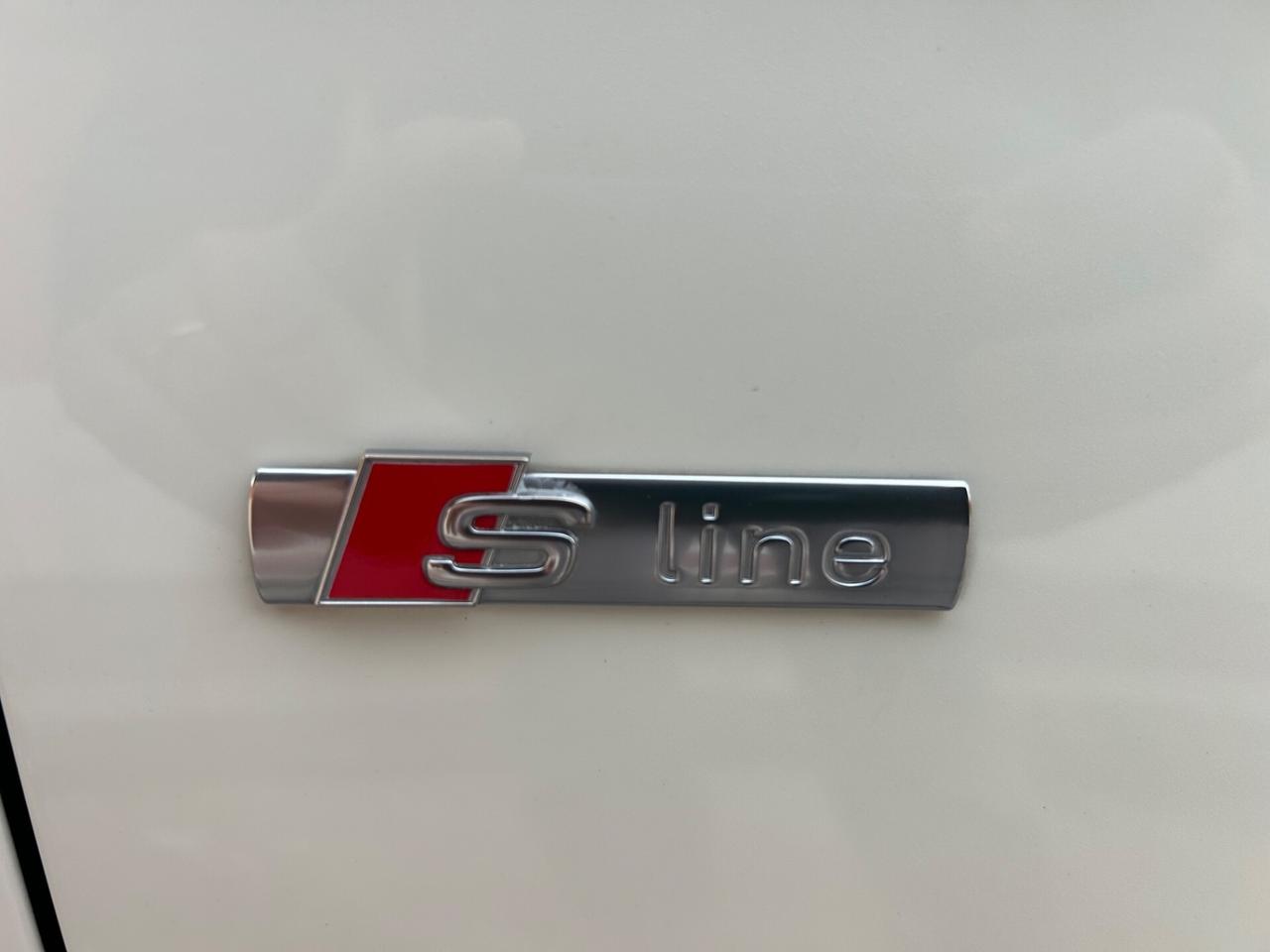 Audi A1 1.6 TDI 105 CV Sline