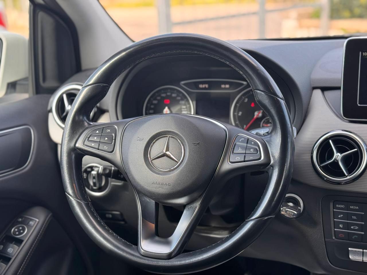 Mercedes-benz B 180 B 180 CDI Automatic Executive