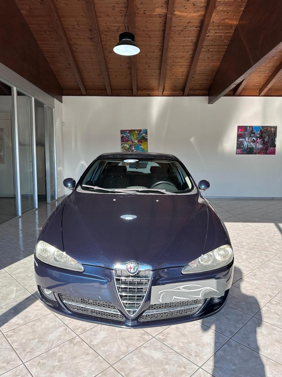 Alfa Romeo 147 1.9 JTD (120) 5 porte Murphy&Nye