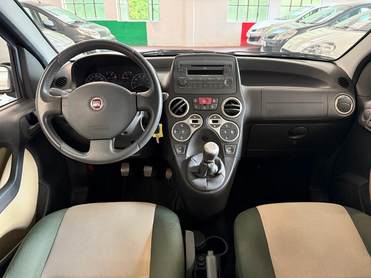 Fiat Panda 1.3 MJT 16V 4x4 Cross PARI AL NUOVO !!