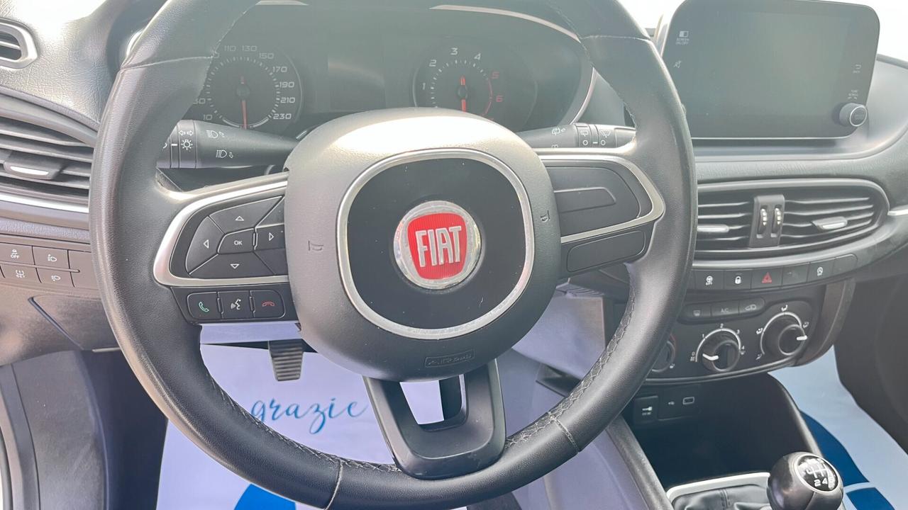 Fiat Tipo 1.6 Mjt S&S 5 porte Easy
