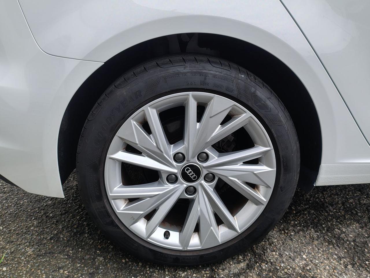 Audi A3 1.5 30 g-tron S Line #10653