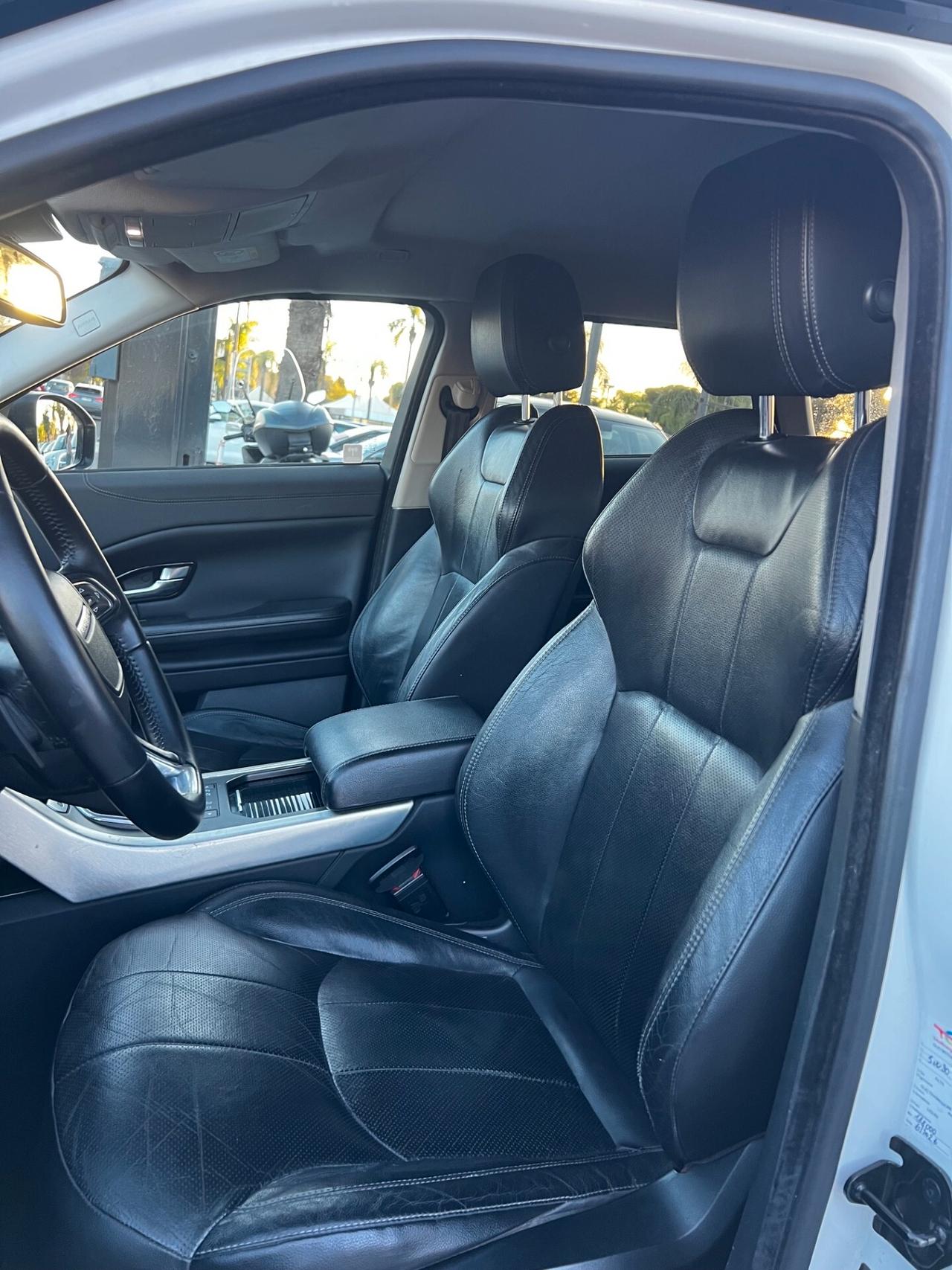 Land Rover Range Evoque 2.0 TD4 180 CV 5p. Autobiography