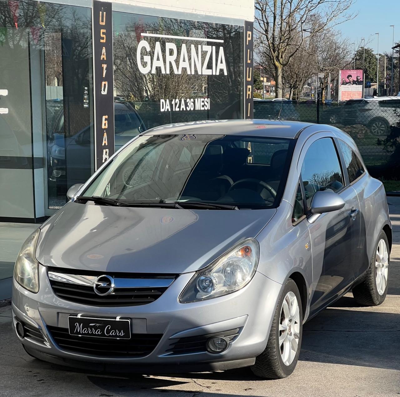 Opel Corsa 1.2 - NEOPATENTATI