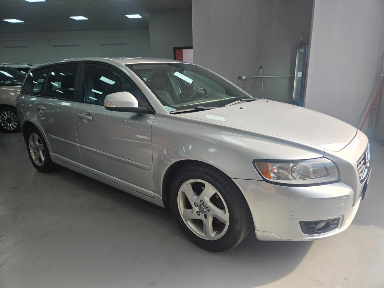 Volvo V50 D2 POLAR