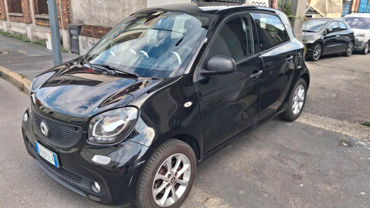 Smart ForFour 70 1.0 Prime