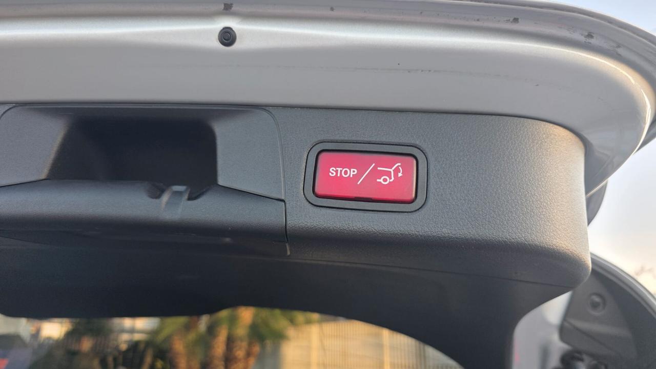 Mercedes-benz B 180 Premium AMG Luci Navi