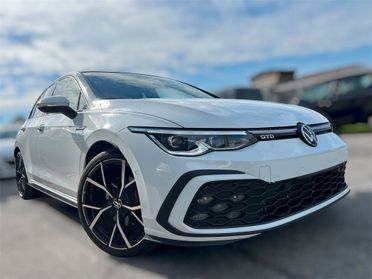 Volkswagen Golf 2.0 TDI DSG GTD