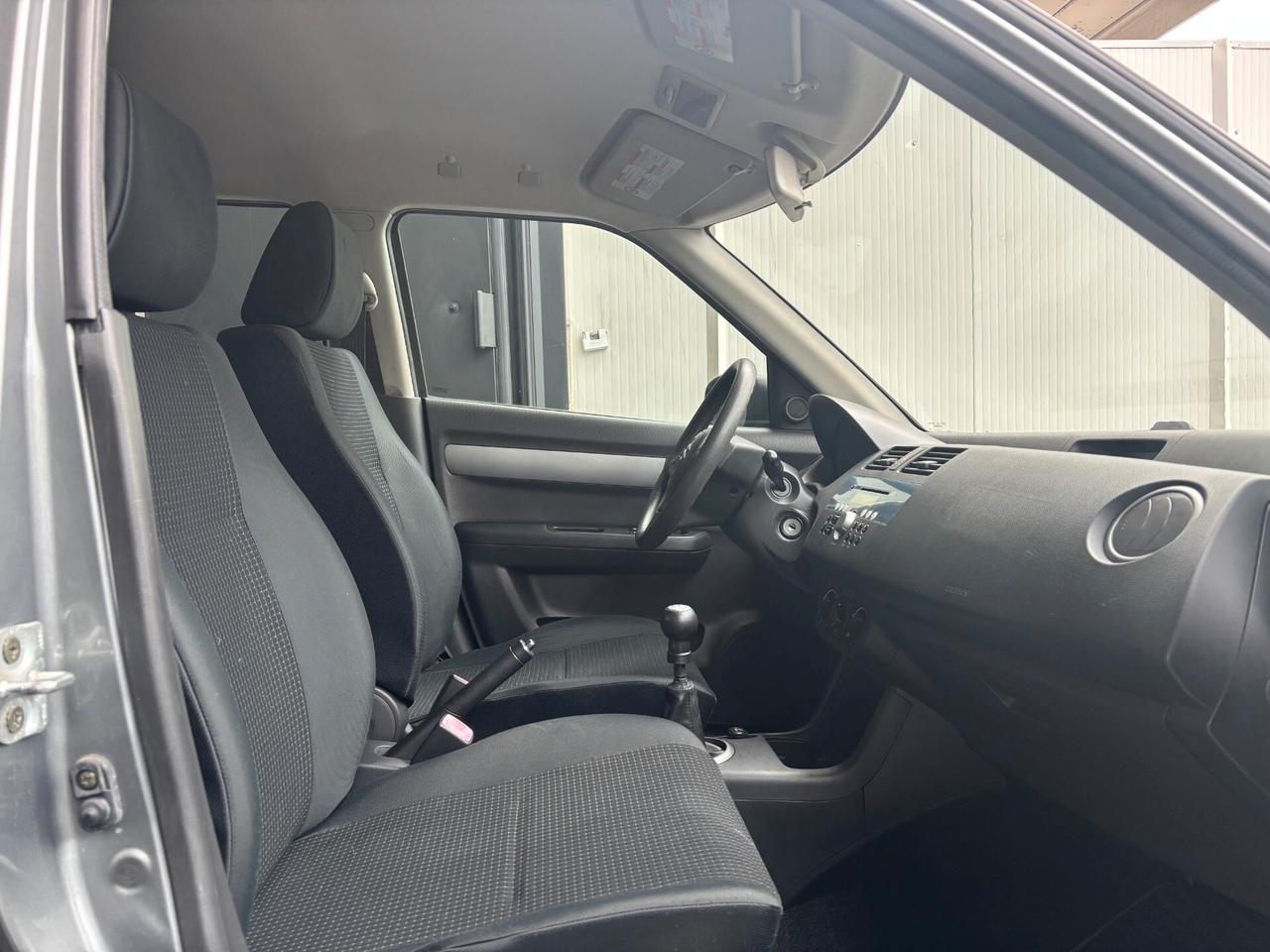 Suzuki Swift IV 5p 1.3 16v GLX 90cv(67kW)