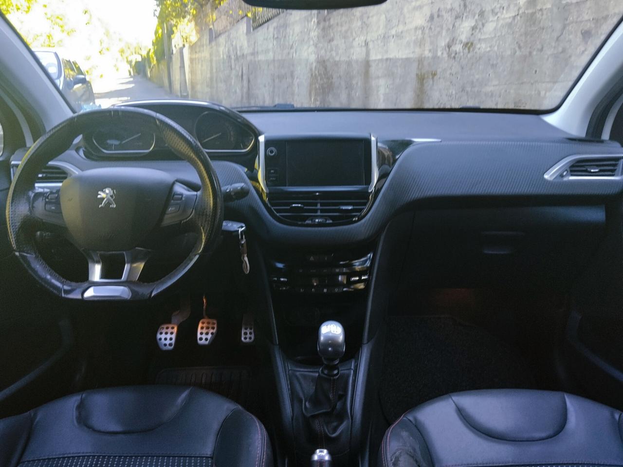 Peugeot 208 BlueHDi 100 5 porte GT Line