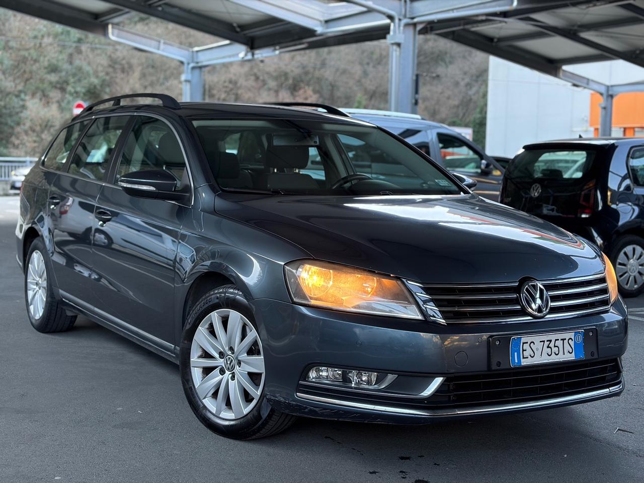 Volkswagen Passat 2.0tdi 140cv 6marce - 2013 highline
