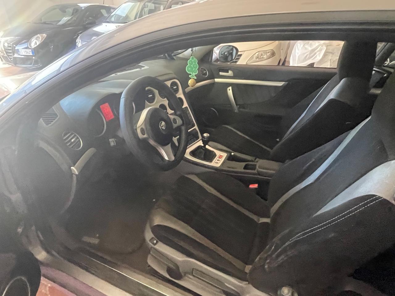 Alfa Romeo Brera 2.4 JTDm 20V 210CV
