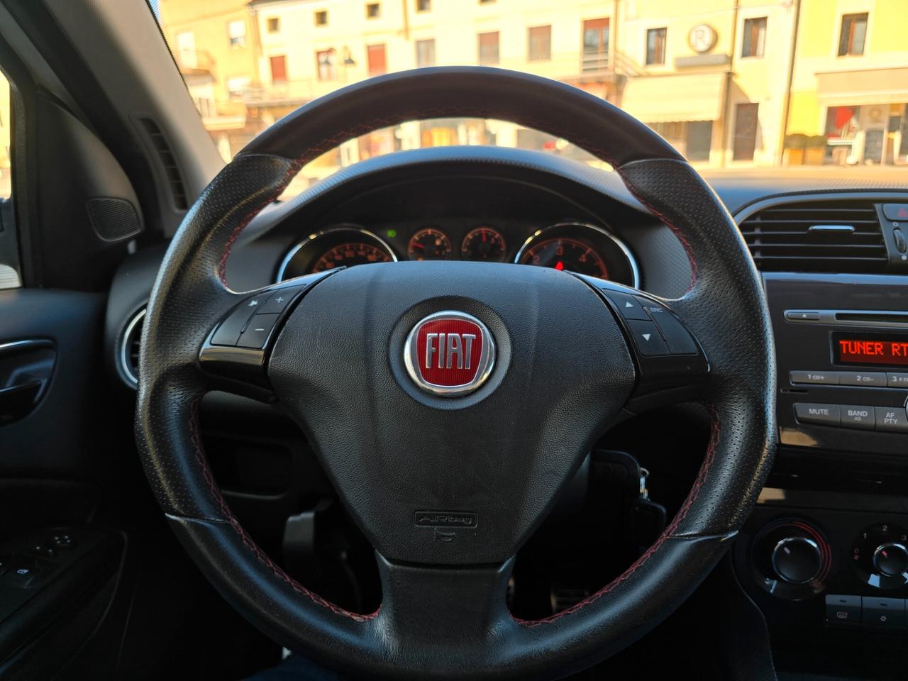 Fiat Bravo 1.6 MJT 105 CV DPF Dynamic ok Neopatentati