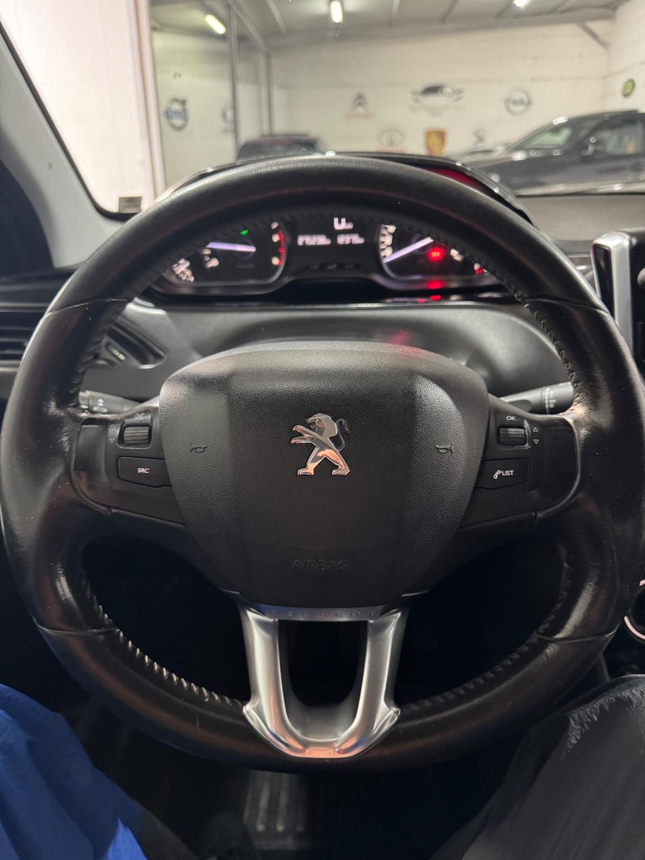 Peugeot 208 BlueHDi 75 5 porte Allure