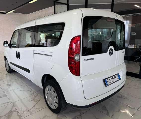 Fiat Doblo Neopatentati MAXI IVA ESPOSTA