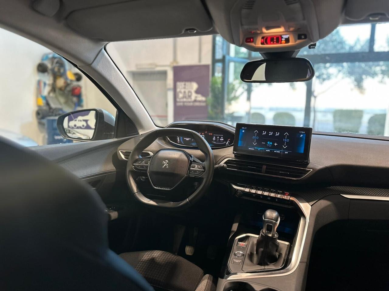 Peugeot 3008 BlueHDi 130 S&S Allure