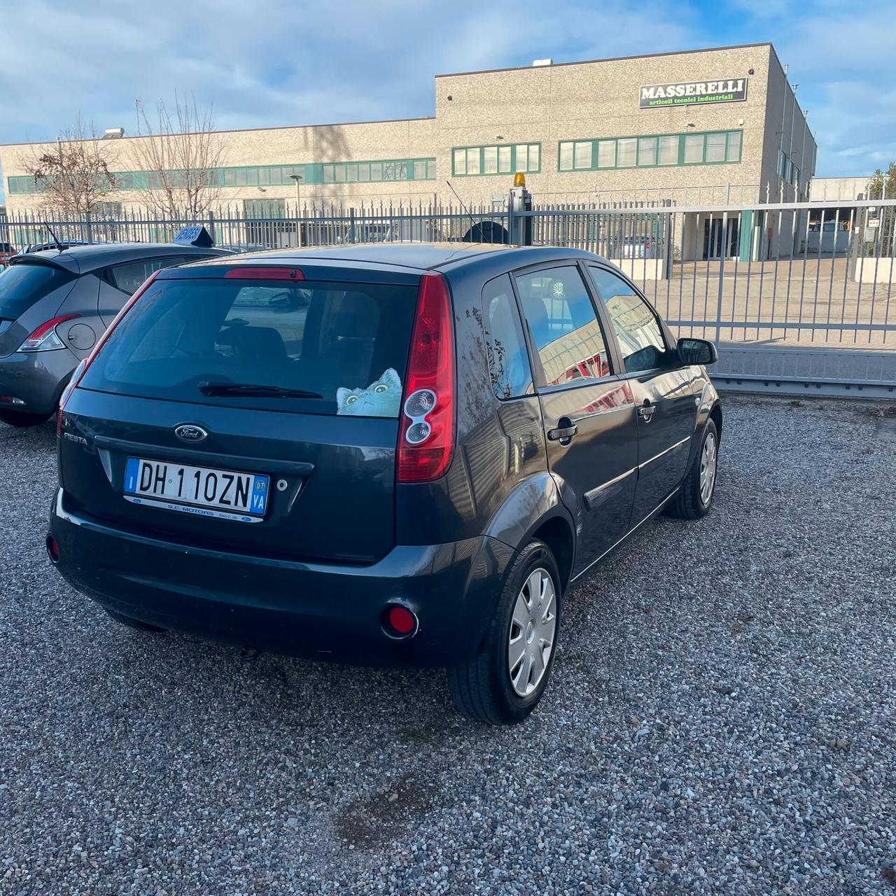 Ford Fiesta 1.2 16V 5p. Ghia