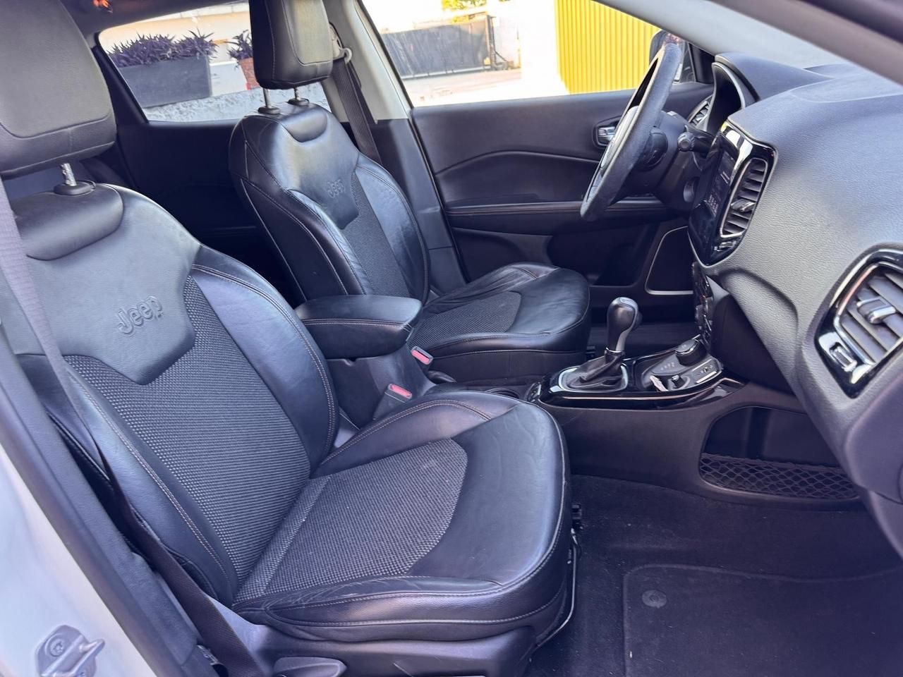 JEEP COMPASS 2.0 MULTIJET*140CV*AUTOMATICA*UNIPROPRIETARIO*OK NEOPATENTATI*NAVIGATORE*4X4*