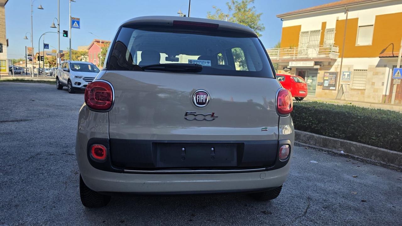 FIAT 500L 1.4 LOUNGE