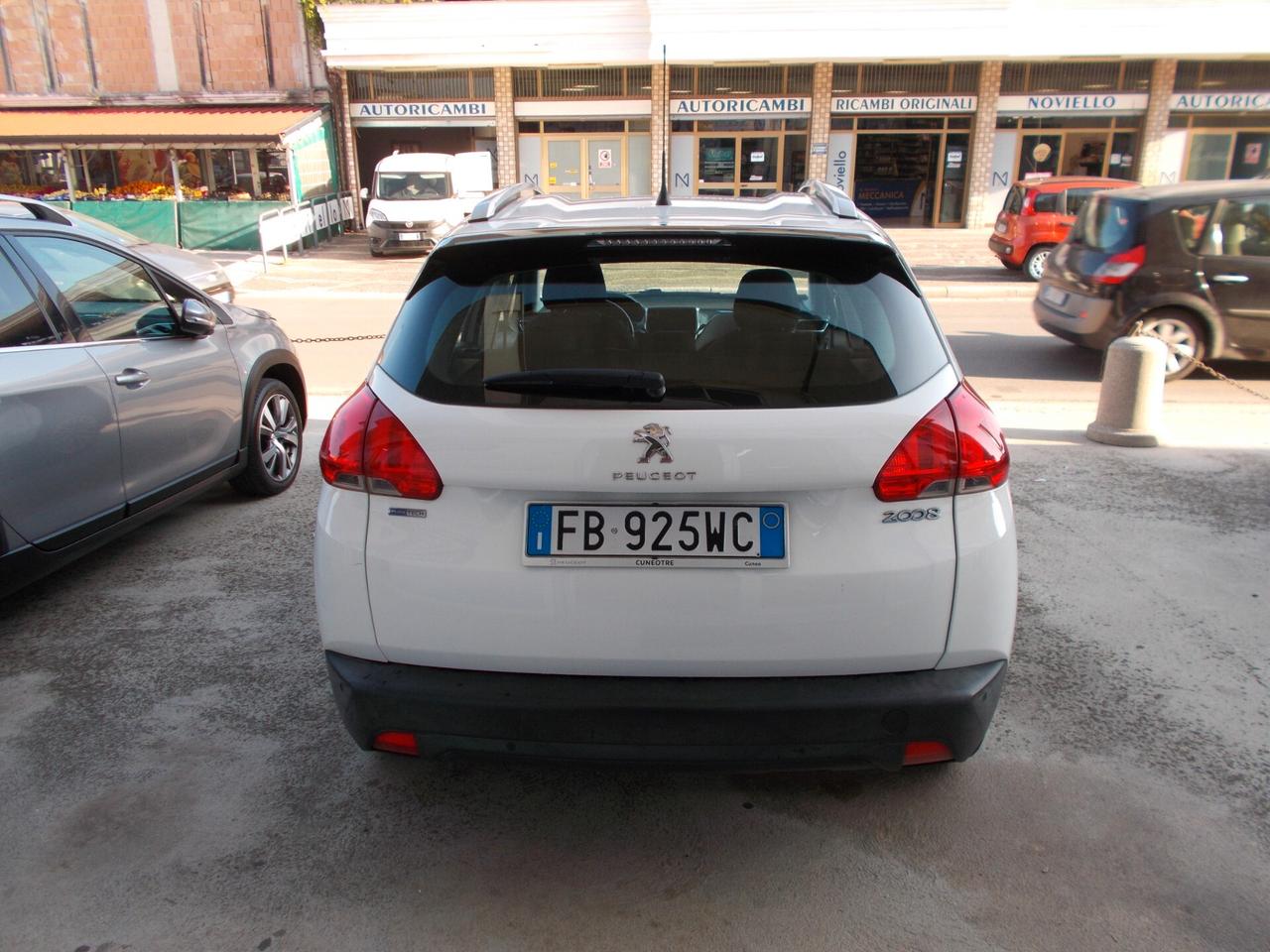 Peugeot 2008 PureTech 82 Allure
