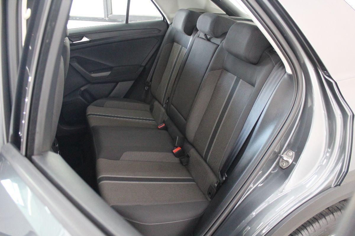 VOLKSWAGEN - T-Roc - 2.0 TDI SCR Business BlueMot.Tech.