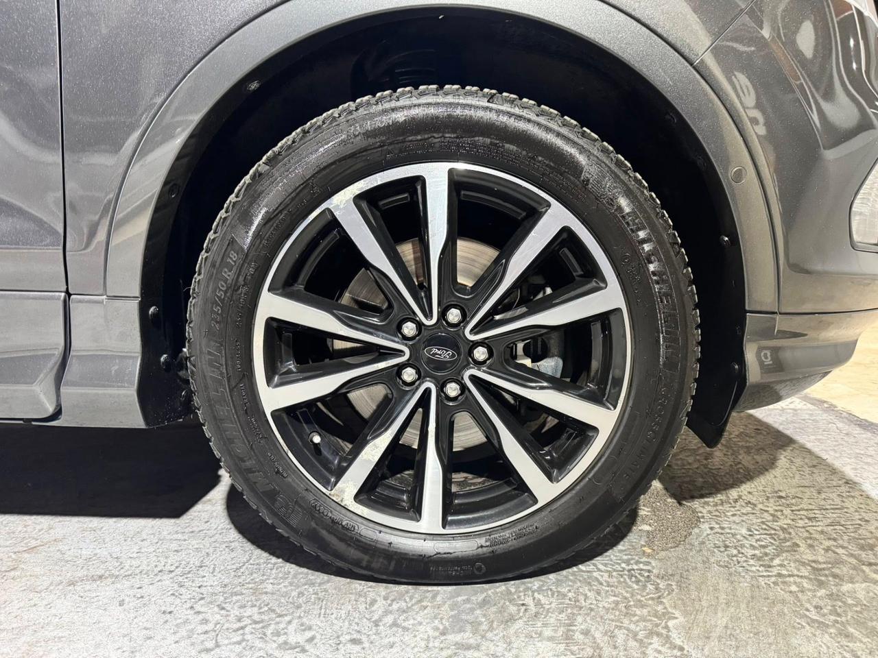 Ford Kuga 2.0 TDCI 180 CV S&S 4WD Powershift Vignale