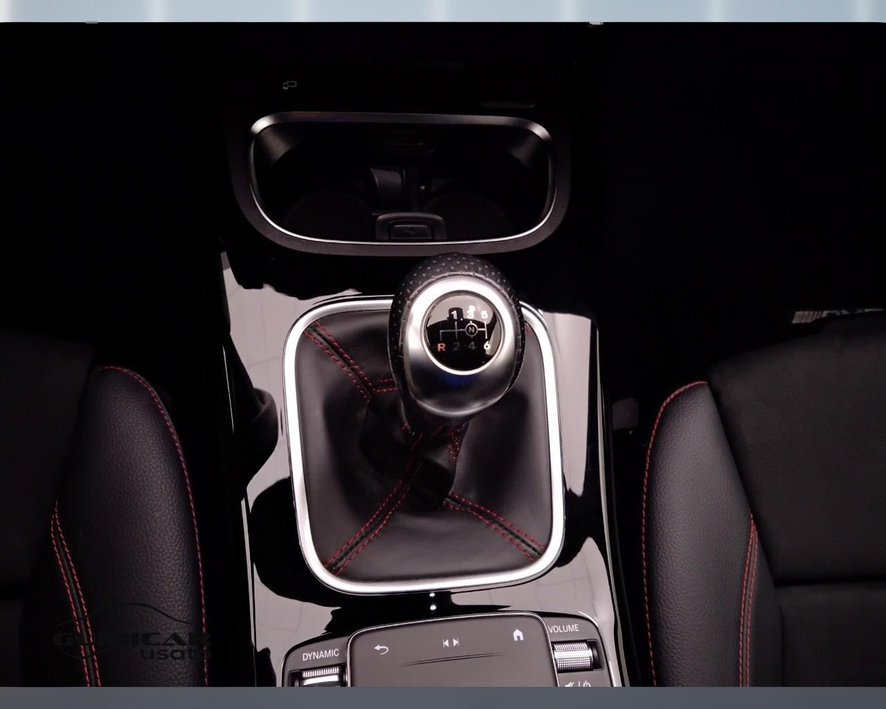 Mercedes-Benz Classe A - W177 2018 - A 180 d Premium