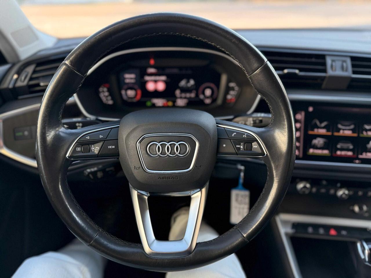 Audi Q3 35 TDI S tronic