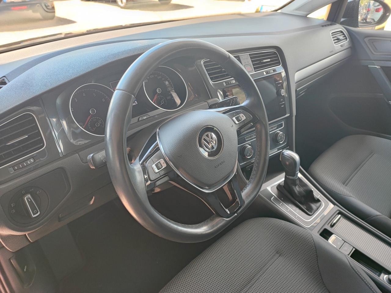 Volkswagen Golf 1.5 TGI DSG 5p. Business BlueMotion Technology