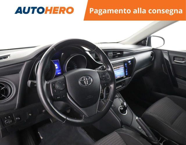 TOYOTA Auris 1.8 Hybrid Black Edition