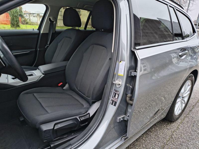 BMW Serie 3 318D Business Advantage Touring AT 150 CV