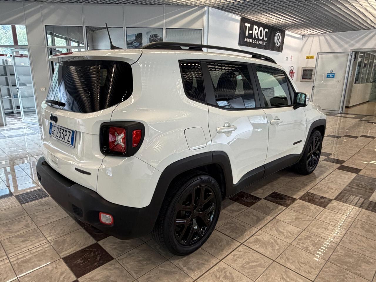 Jeep Renegade 1.6 MultiJet 120 CV Night Eagle