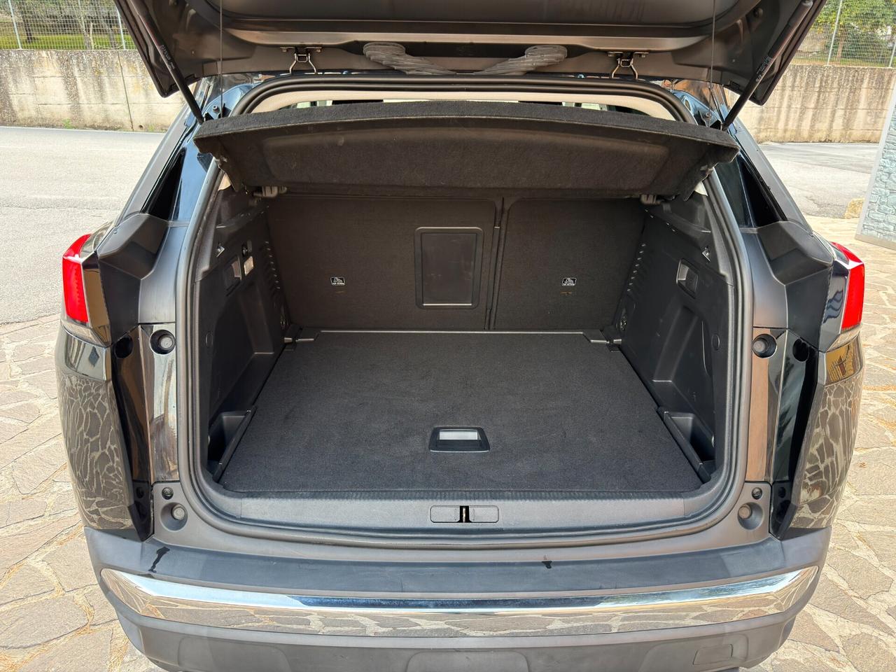 Peugeot 3008 BlueHDi 130cv S&S EAT8 2020