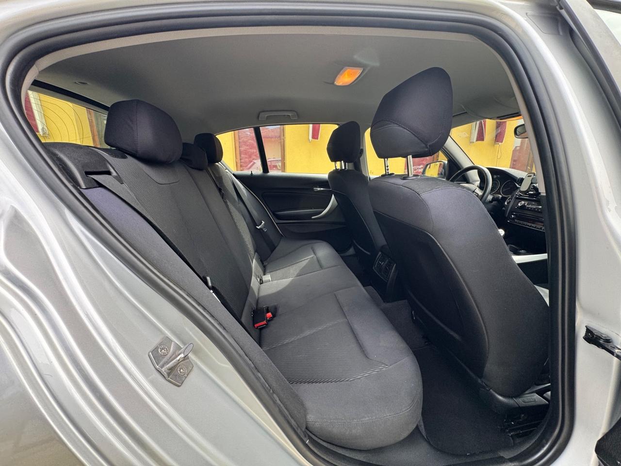 Bmw 118 118d 5p. Msport