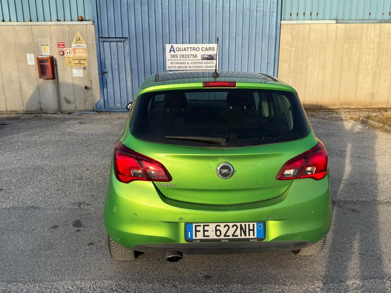 Opel Corsa 1.2 Coupé b-Color