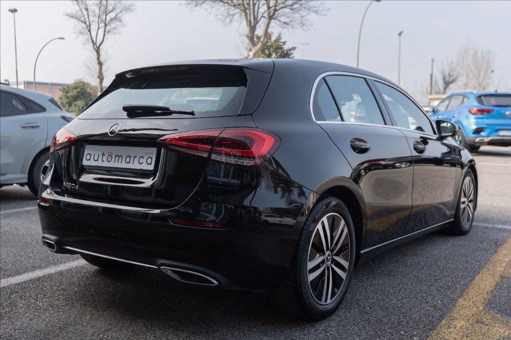 MERCEDES A 180 d Sport auto del 2020