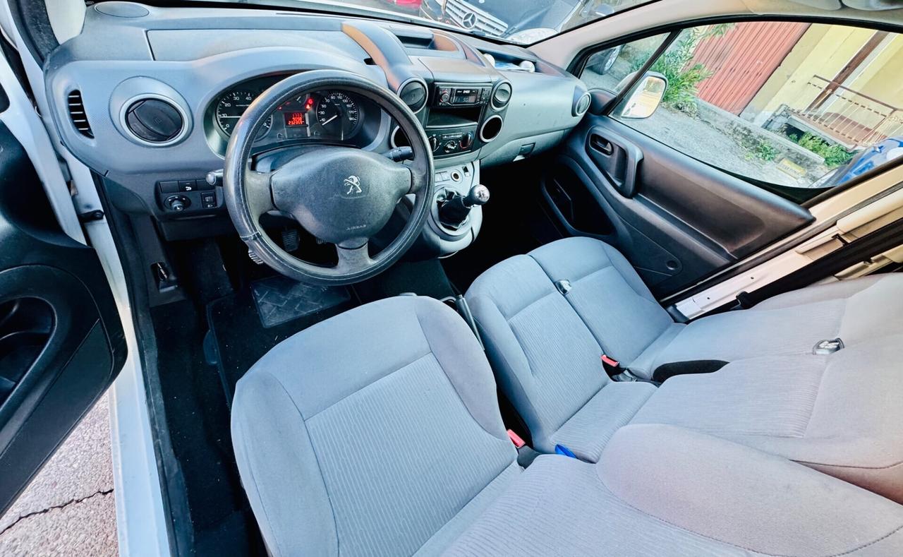 Peugeot Partner Tepee 1.6 HDi Autocarro 3 posti