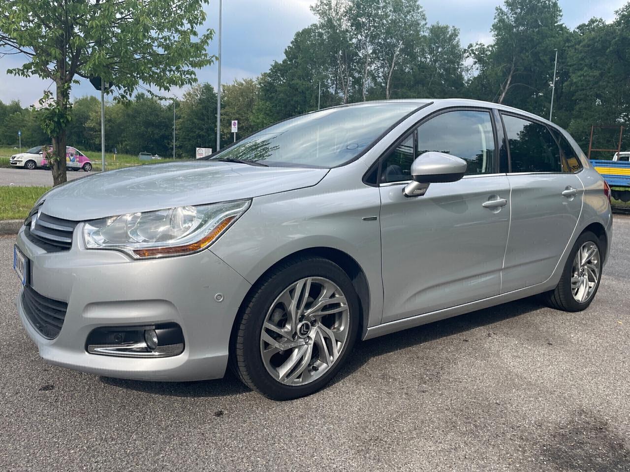 Citroen C4 1.6 e-HDi 115 airdream*Neopatentati**Navi*Sedili riscaldatati*