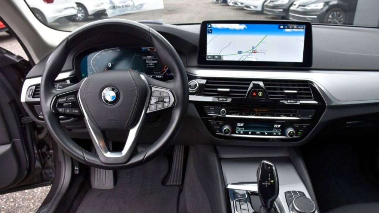 BMW Serie 5 520d 48V Touring Business PRONTA CONSEGNA
