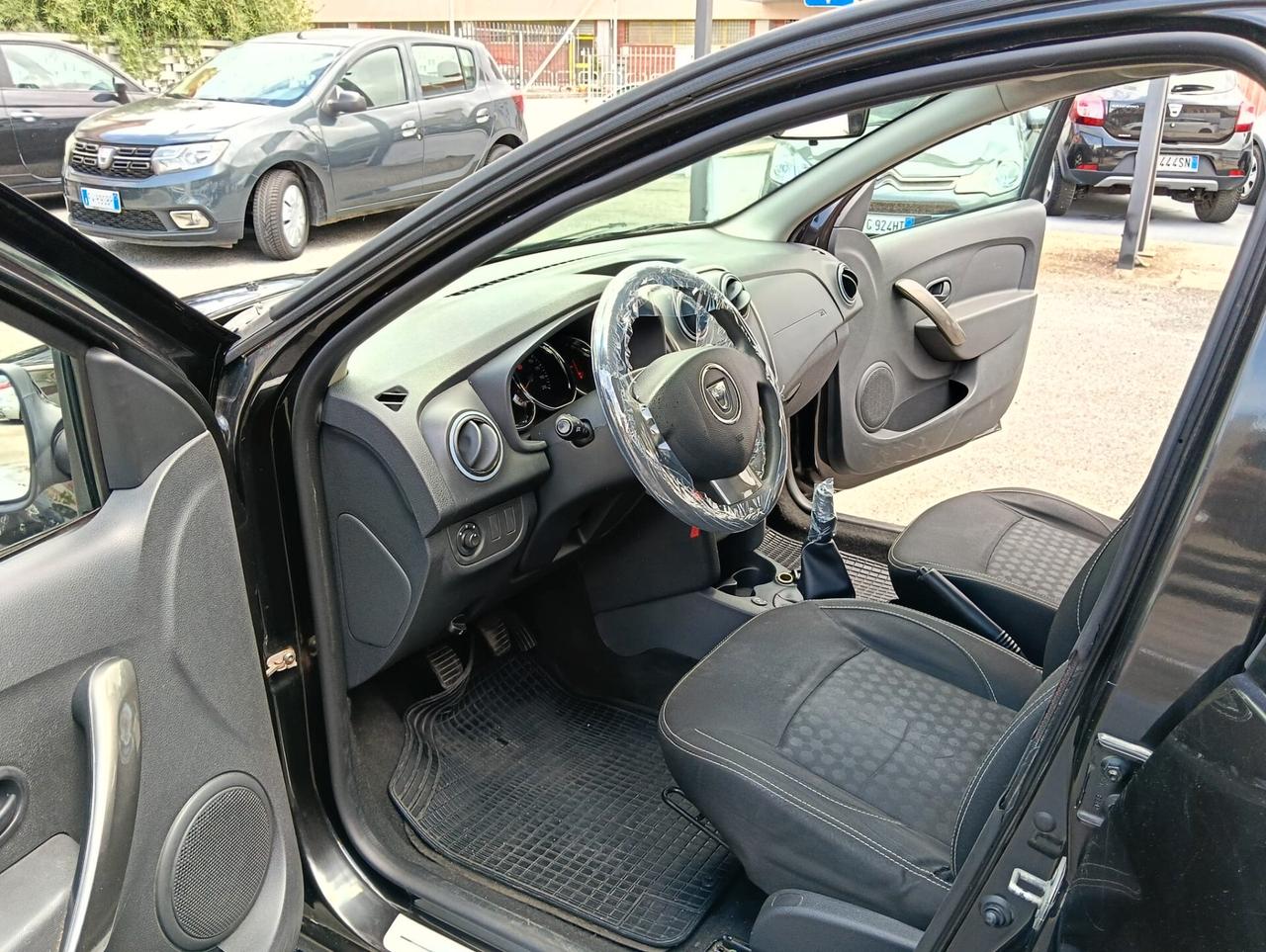 Dacia Sandero 1.2 GPL 75CV Lauréate