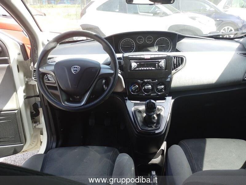 Lancia Ypsilon III 2011 Benzina 1.2 8v Silver s&s 69cv