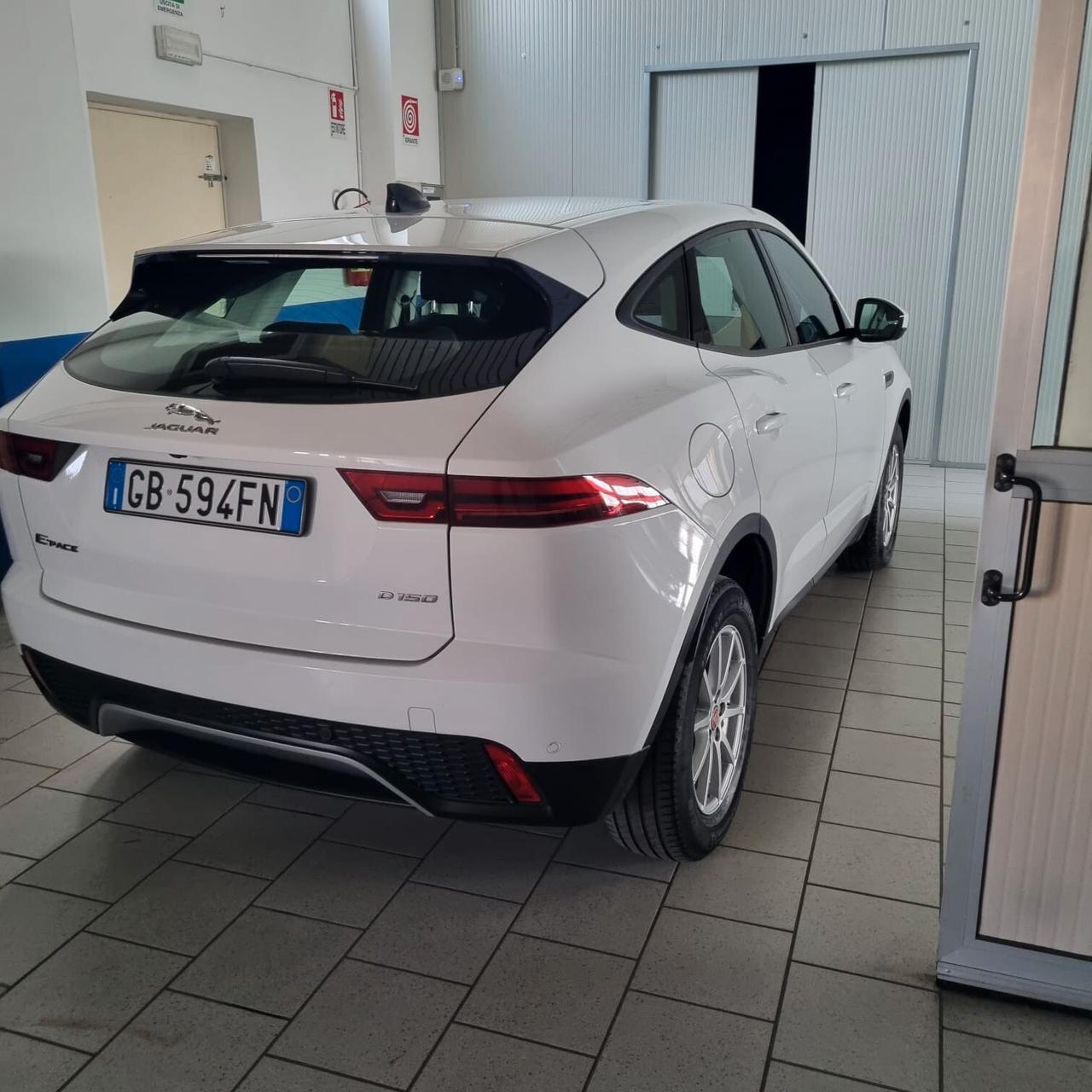Jaguar E-Pace 2.0D 150 CV R-Dynamic SE