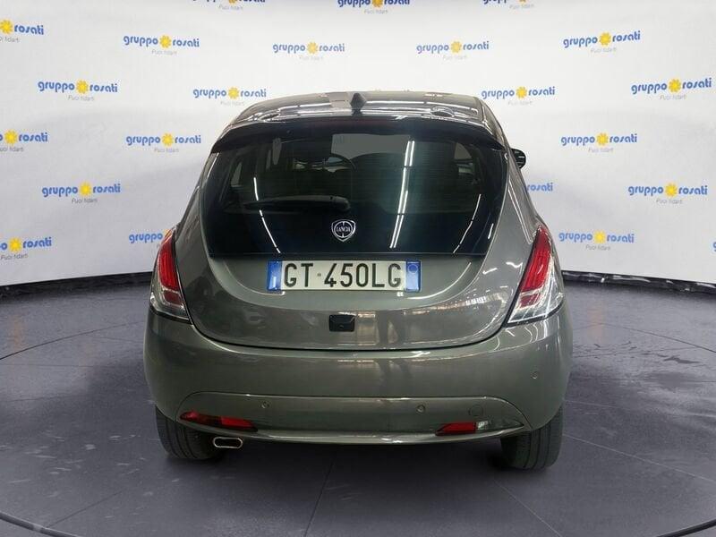 Lancia Ypsilon New 5 porte My24 1.0 Firefly 70 CvStart&Stop Hybrid Oro