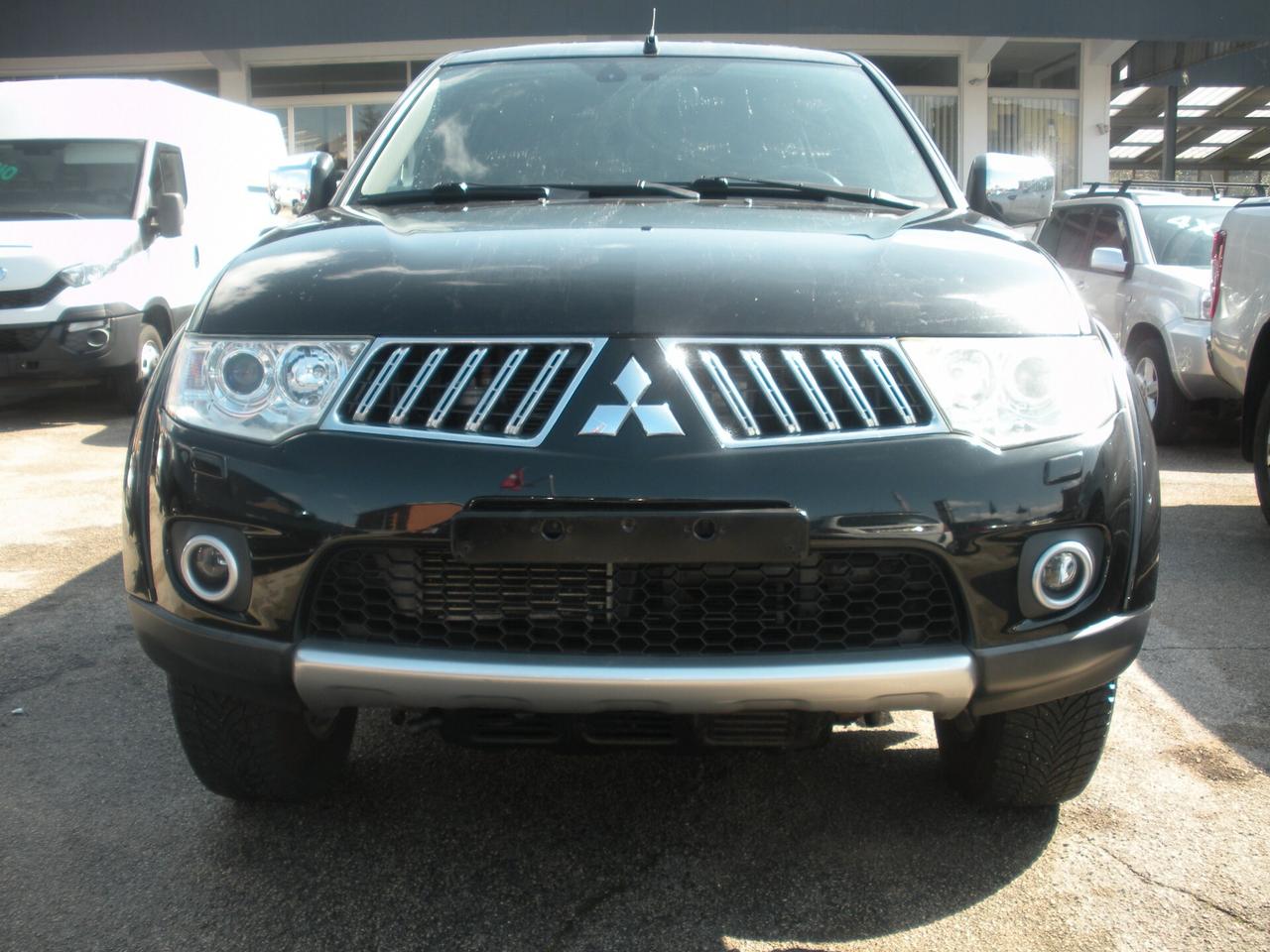 Mitsubishi L200 2.5 DI-D/178CV DC Intense Plus DPF super select