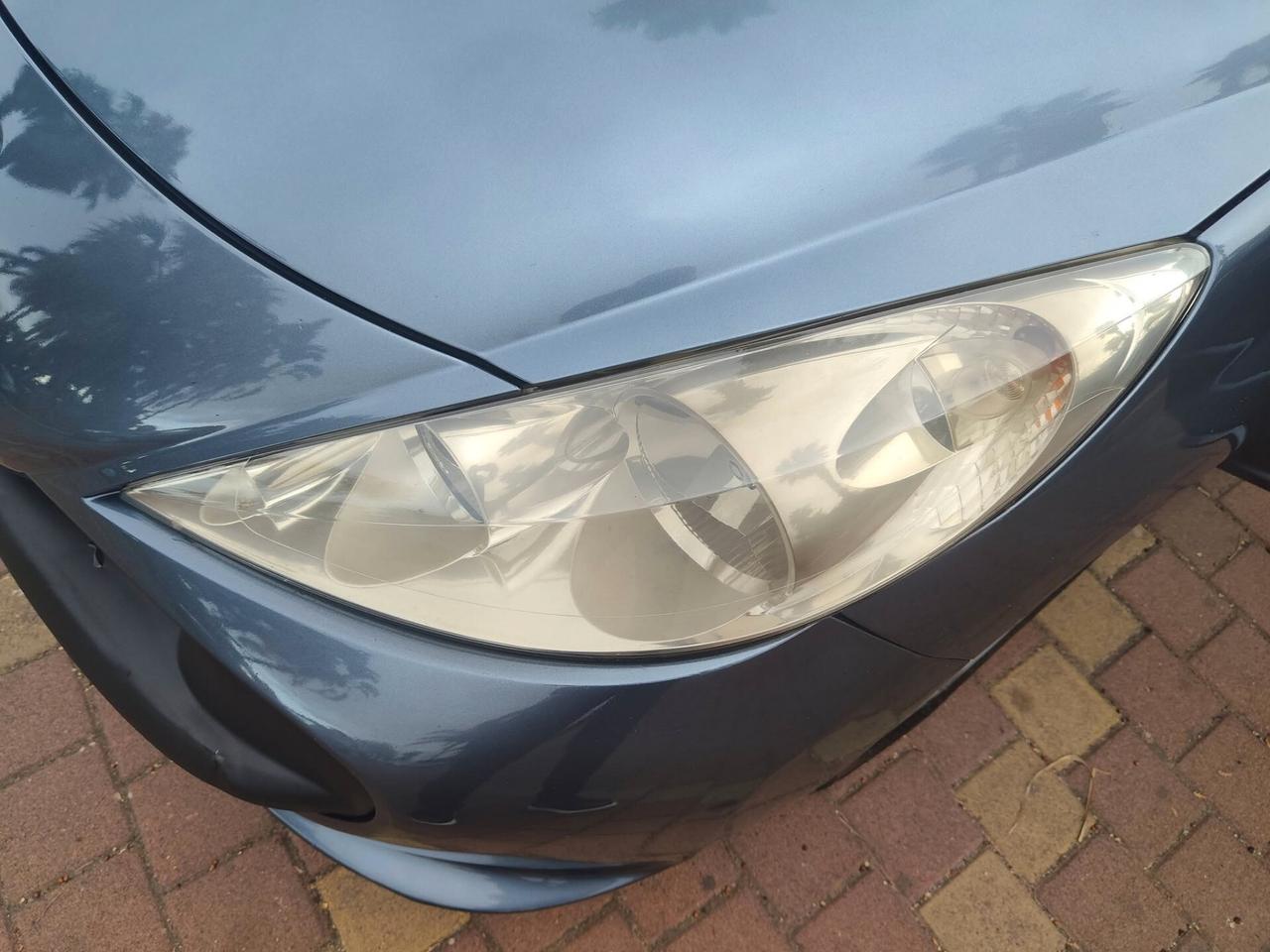 Peugeot 207 1.6 HDi 90CV 5p. XS