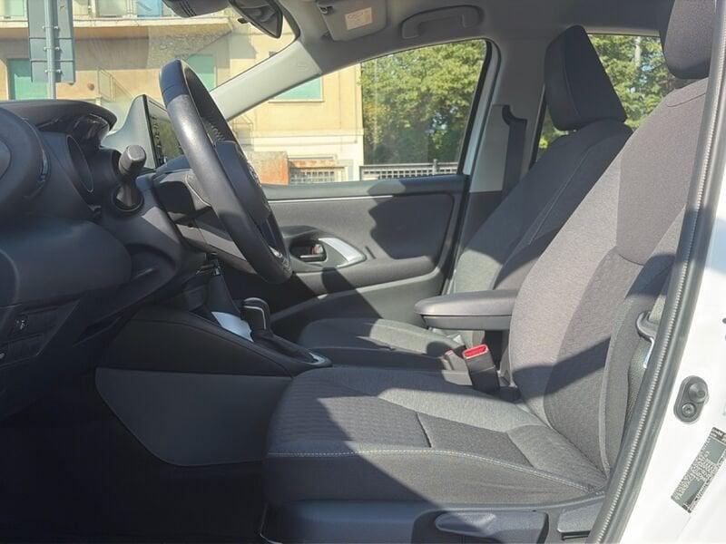 Toyota Yaris Yaris 1.5h Trend