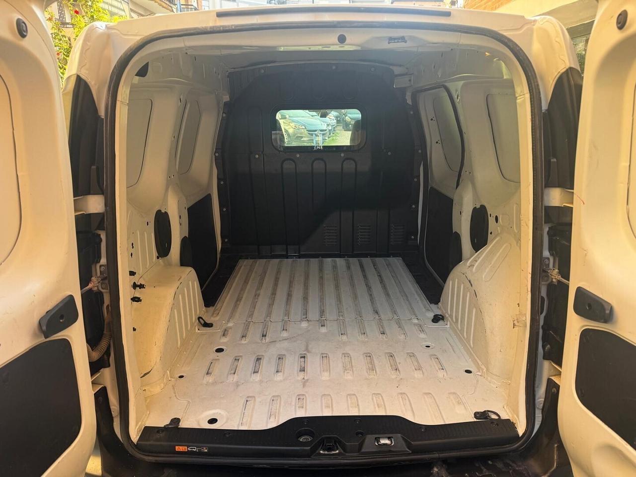 RENAULT Express 1.4 Blue dCi 95CV Van