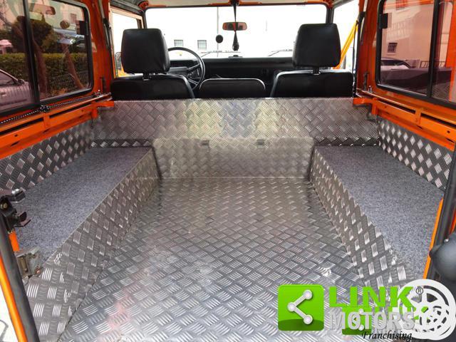 LAND ROVER Defender 90HT TURBO