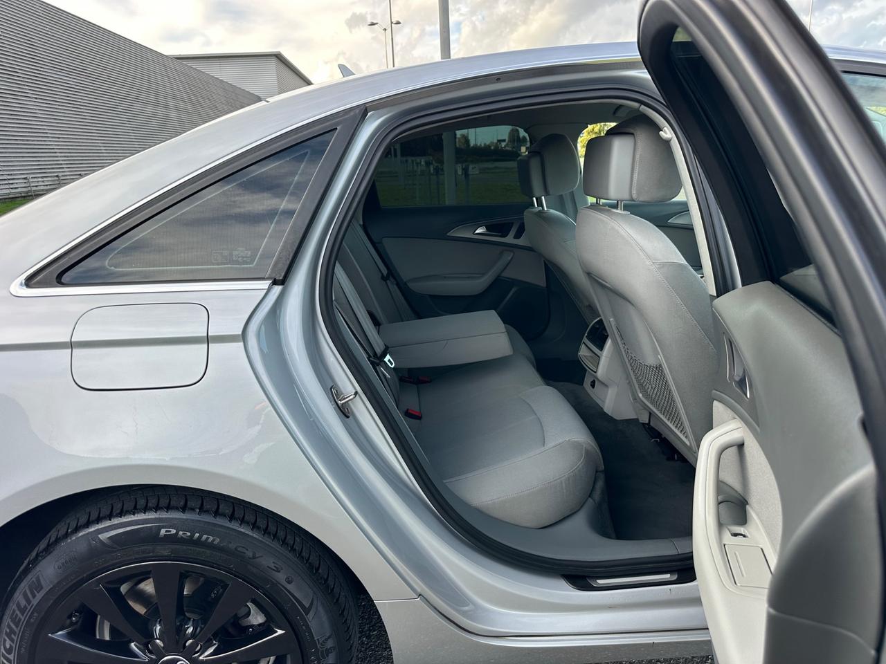 Audi A6 S-Line 2.0TDi 177Cv