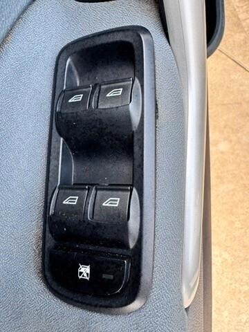 Ford Fiesta 1.6 TDCi 90CV 5 porte DPF Titanium